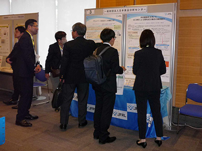 �W����i